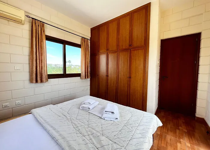 Сasa de vacaciones Pernera House *