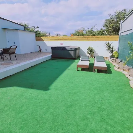 Holiday home Pernera House
