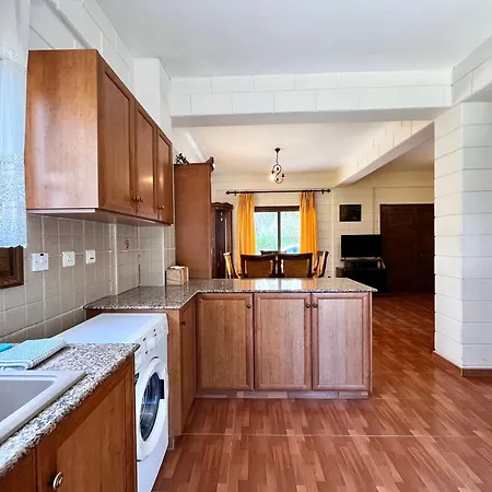 Pernera House Vakantiehuis *