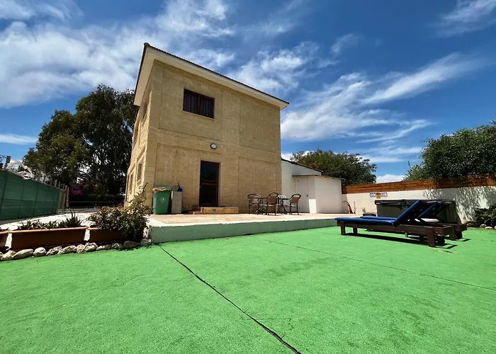 Pernera House Feriehus Ayia Napa