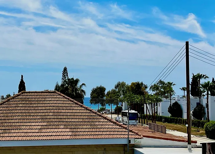 Pernera House Feriehus Ayia Napa