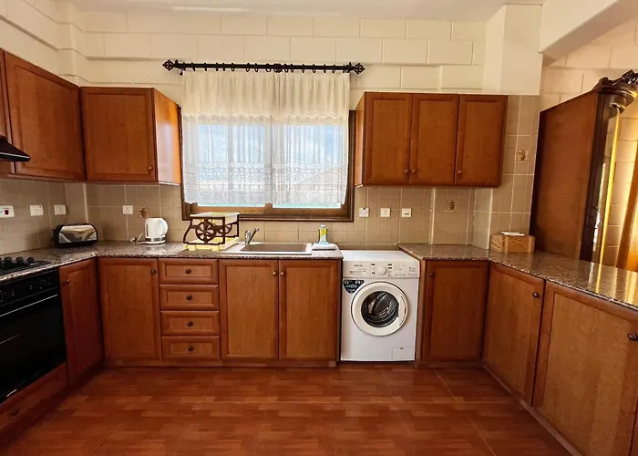 Pernera House * Ayia Napa